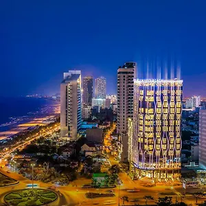 4* 酒店 岘港斯特拉马里斯海滩酒店